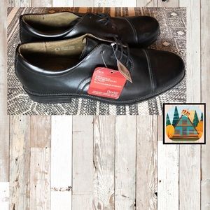 NWT Dexter Men’s Casual Dress Shies Sz 10